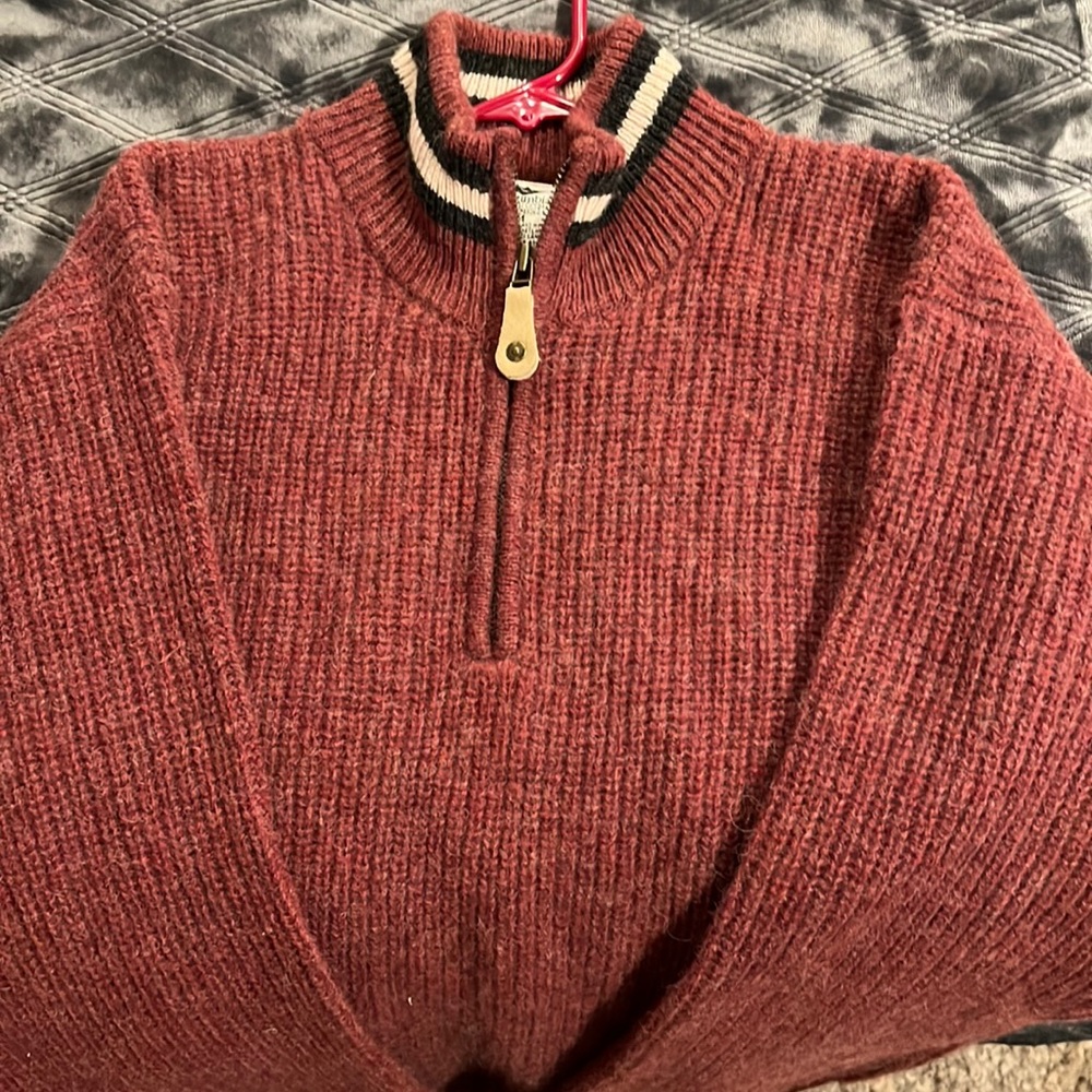 Vintage Columbia sweater NEVER WORN